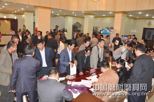 2011年磨料磨具秋季會議明日開幕  人氣旺盛彰顯協(xié)會向心力