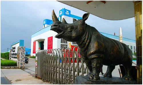 日產(chǎn)5萬(wàn)片！玉立集團(tuán)加快無(wú)紡布產(chǎn)能    助力口罩生產(chǎn)
