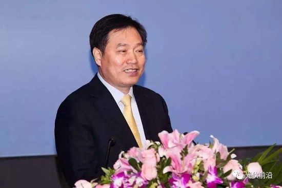 協(xié)鑫集團(tuán)董事長(zhǎng)朱共山：未來(lái)的汽車不再是代步工具，而是一個(gè)移動(dòng)能源